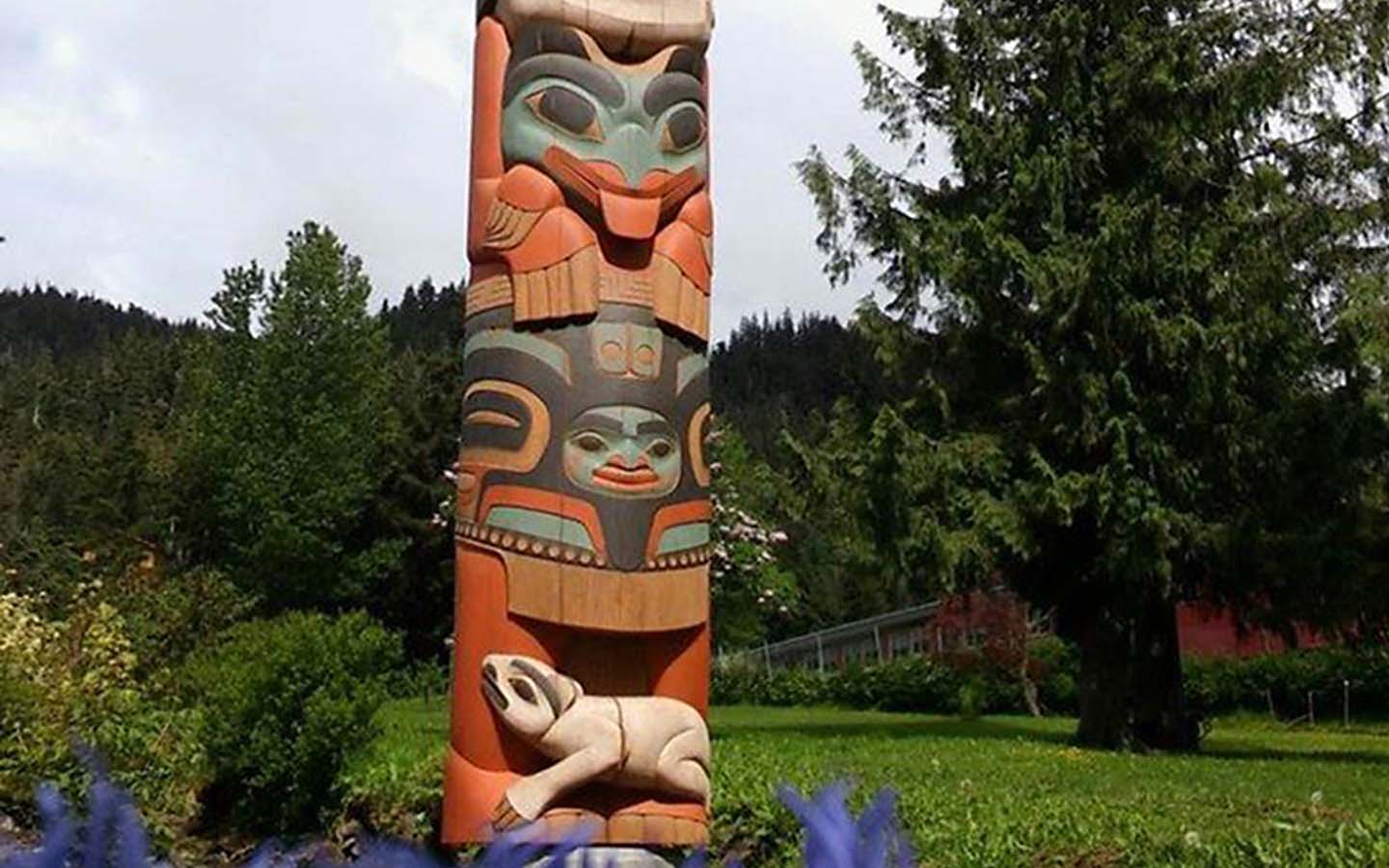 Barge shipping provided for a ceremonial totem pole from WA to Hoonah, AK