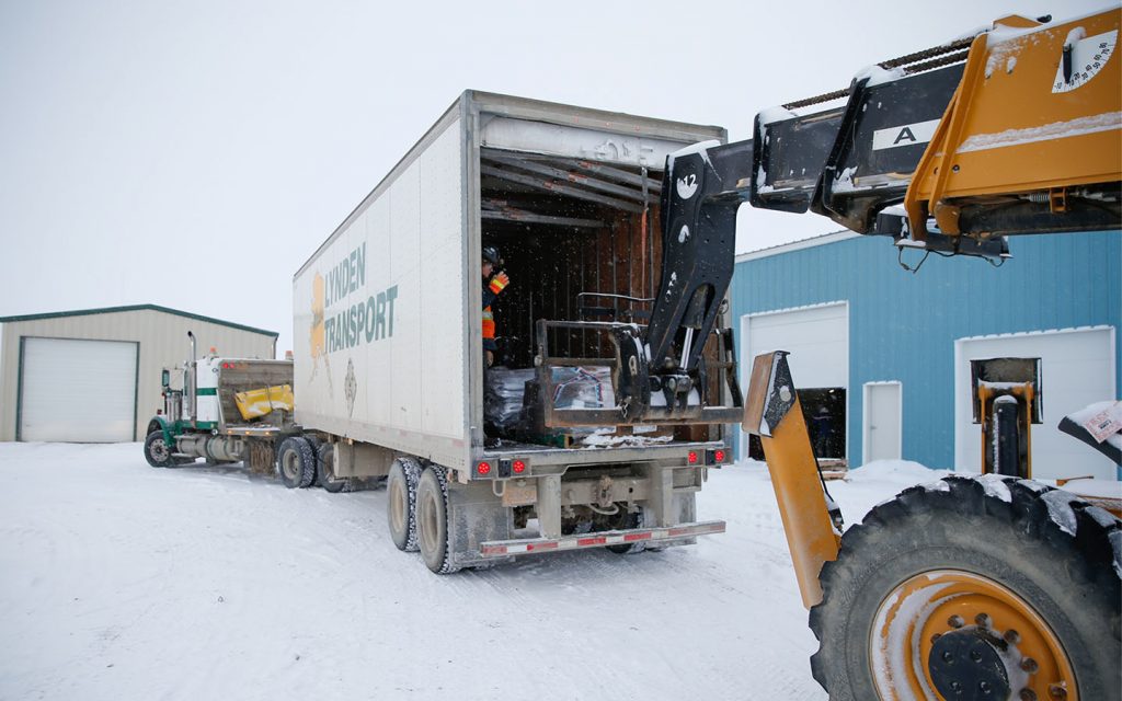 Trucking to Anchorage, Fairbanks, Prudhoe Bay, and other Alaska locations